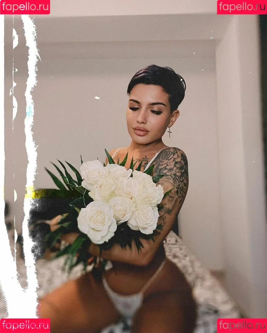 r.ra13 Onlyfans Photo Gallery 