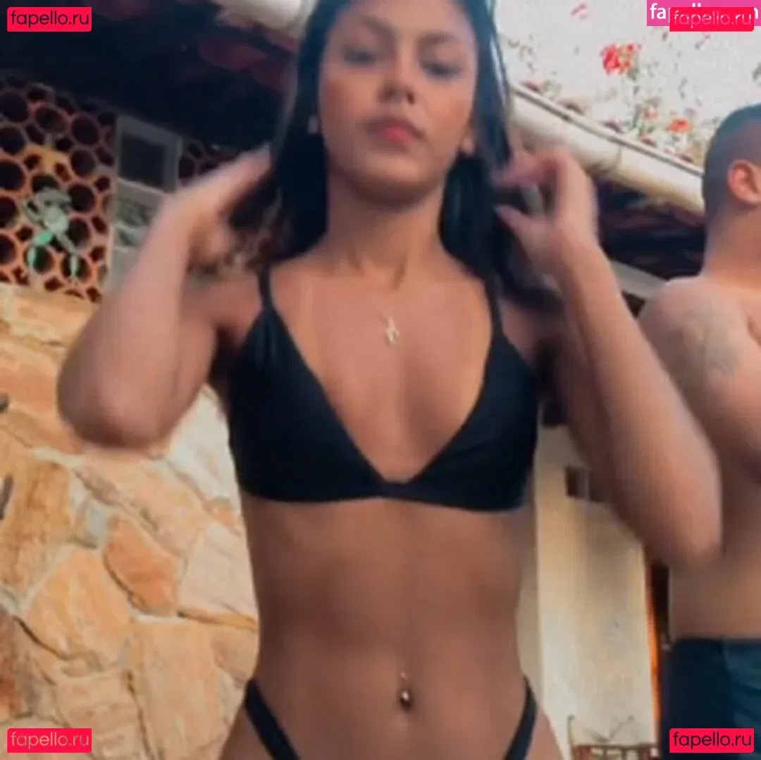 Victoria Maciel Onlyfans Photo Gallery 