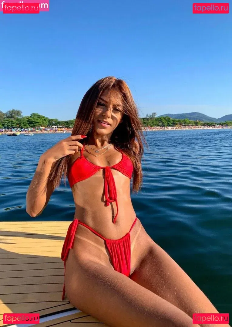 Victoria Maciel Onlyfans Photo Gallery 