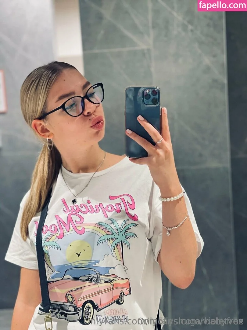 mollyshugarbabyfree Onlyfans Photo Gallery 