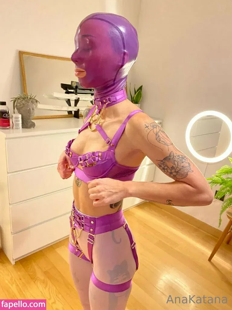 AnaKatana Onlyfans Photo Gallery 