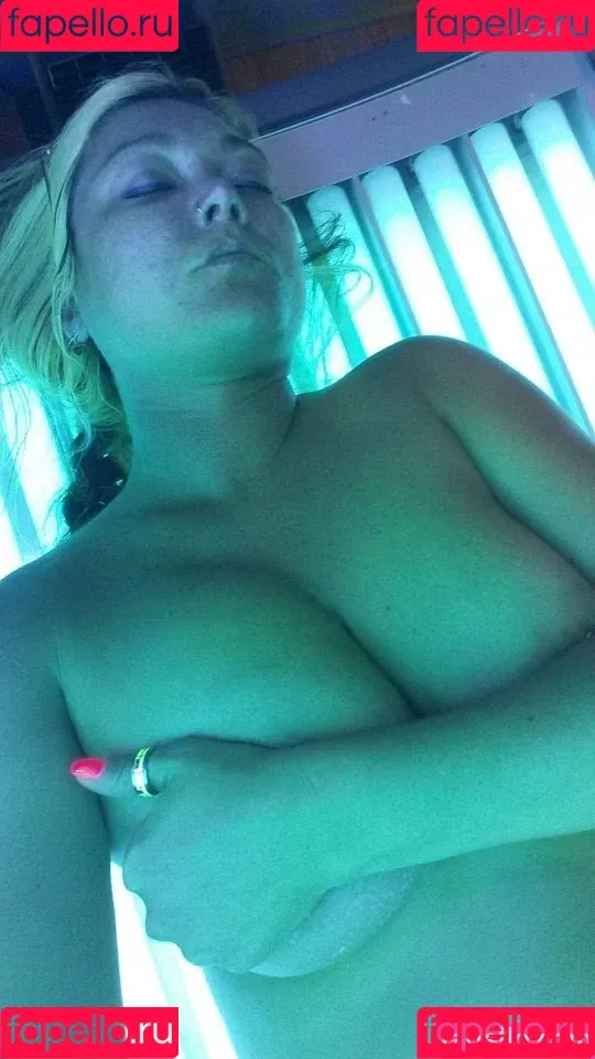 j3nnafire Onlyfans Photo Gallery 