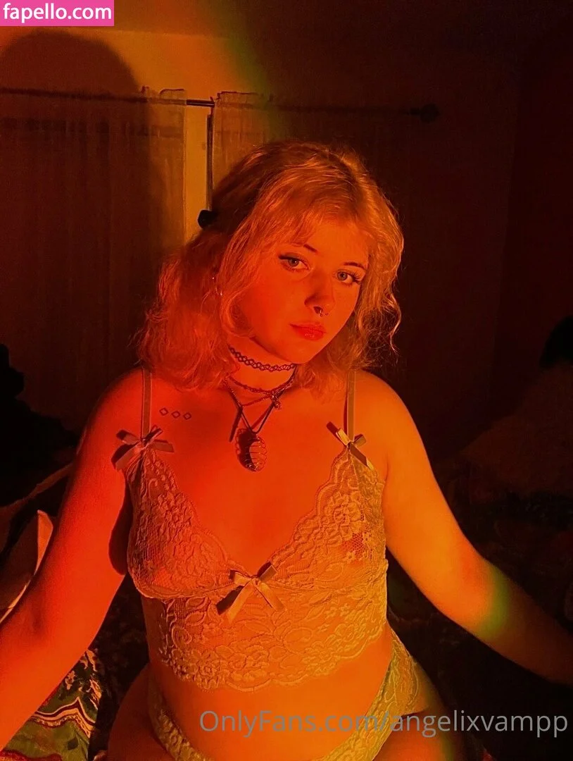 angelixvampp Onlyfans Photo Gallery 