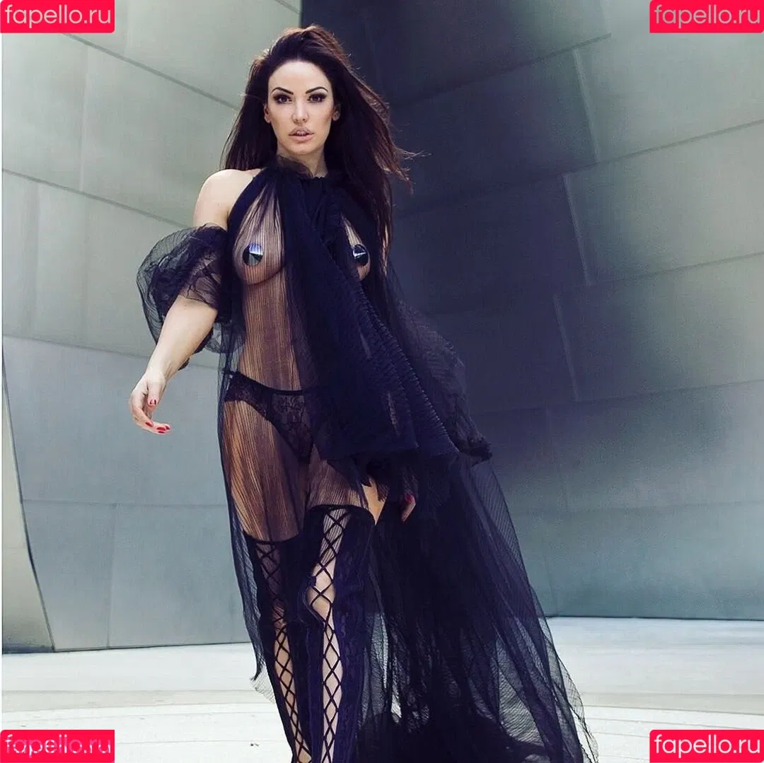 Bleona Qereti Onlyfans Photo Gallery 