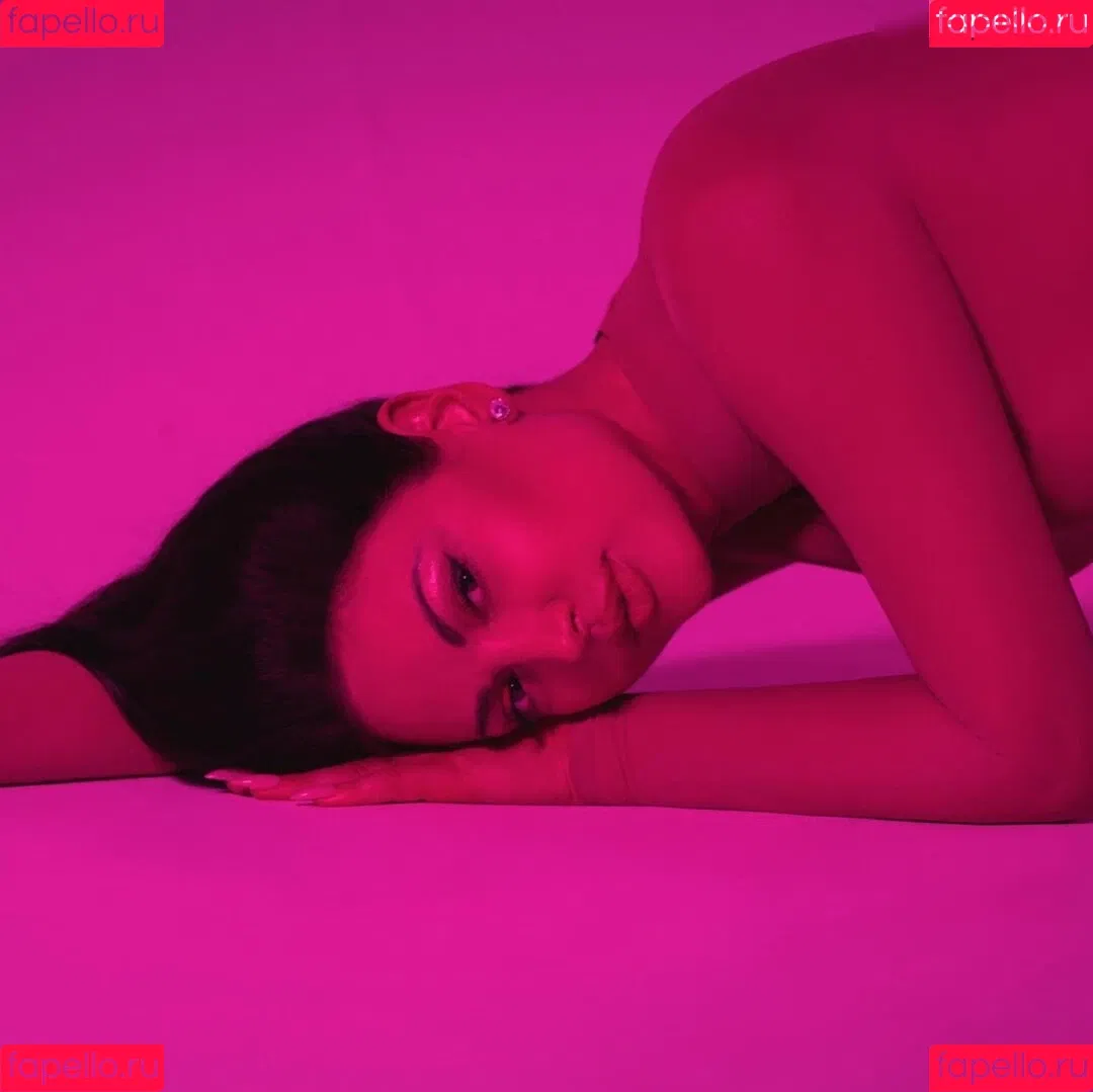 Bleona Qereti Onlyfans Photo Gallery 