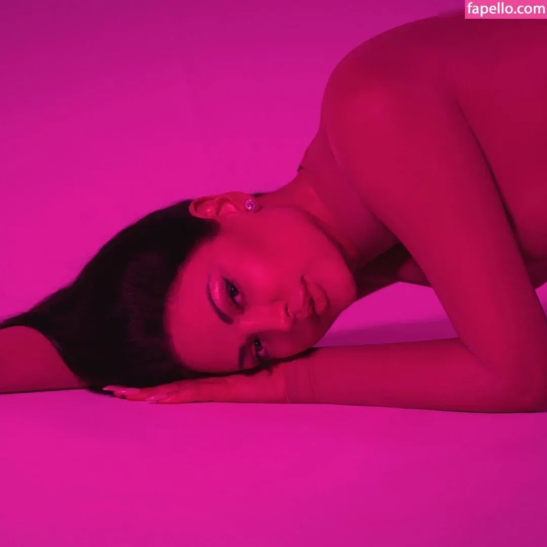 Bleona Qereti Onlyfans Photo Gallery 