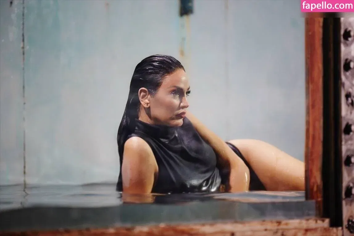 Bleona Qereti Onlyfans Photo Gallery 