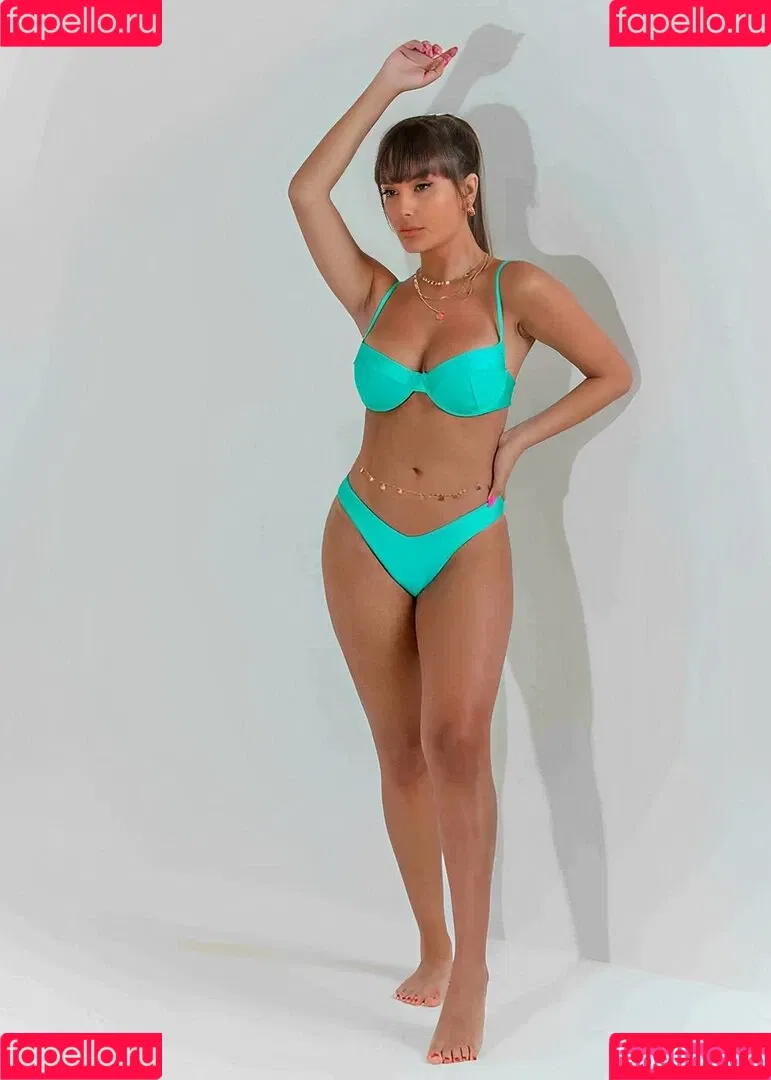 Thais Braz Onlyfans Photo Gallery 
