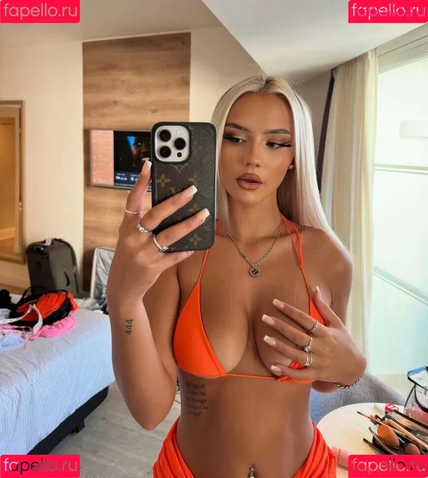 Abbie Hall Onlyfans Photo Gallery 