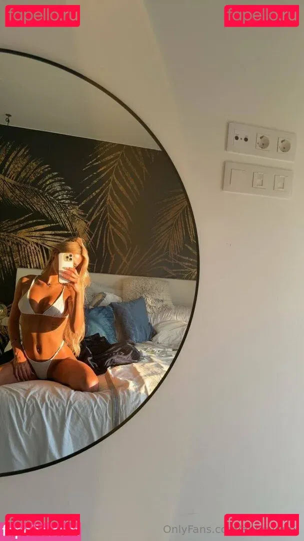 Abbie Hall Onlyfans Photo Gallery 