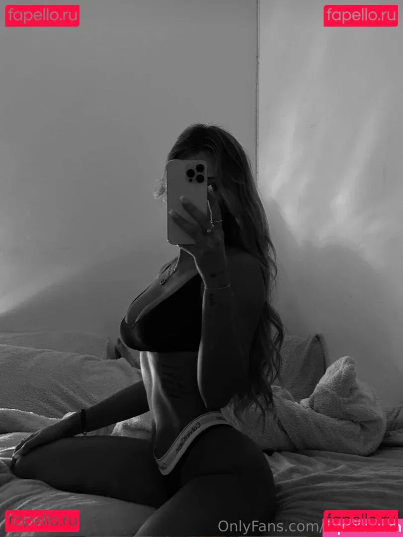 Abbie Hall Onlyfans Photo Gallery 