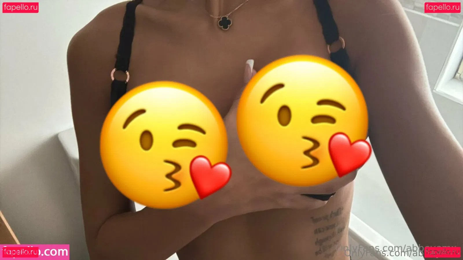 Abbie Hall Onlyfans Photo Gallery 