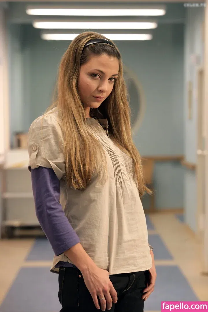 Arzu Bazman Onlyfans Photo Gallery 