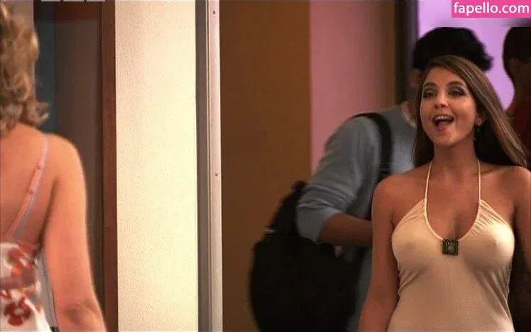 Arzu Bazman Onlyfans Photo Gallery 