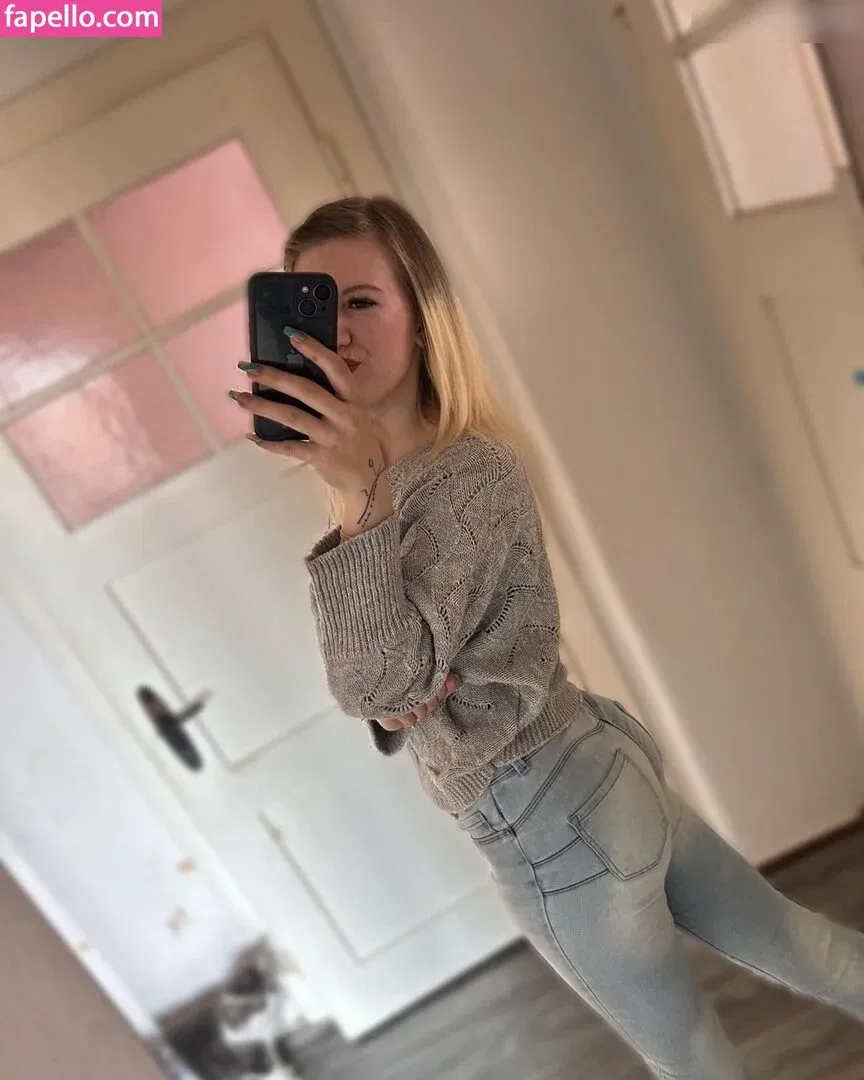 Jennifer.bhm Onlyfans Photo Gallery 