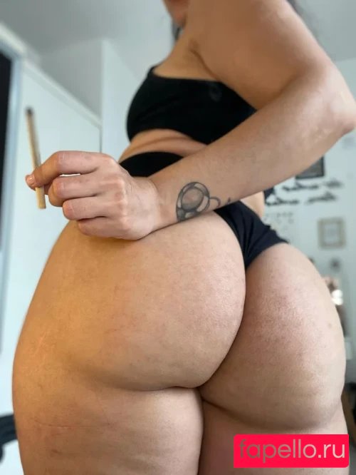Fish Moon Nude Onlyfans Photo 45