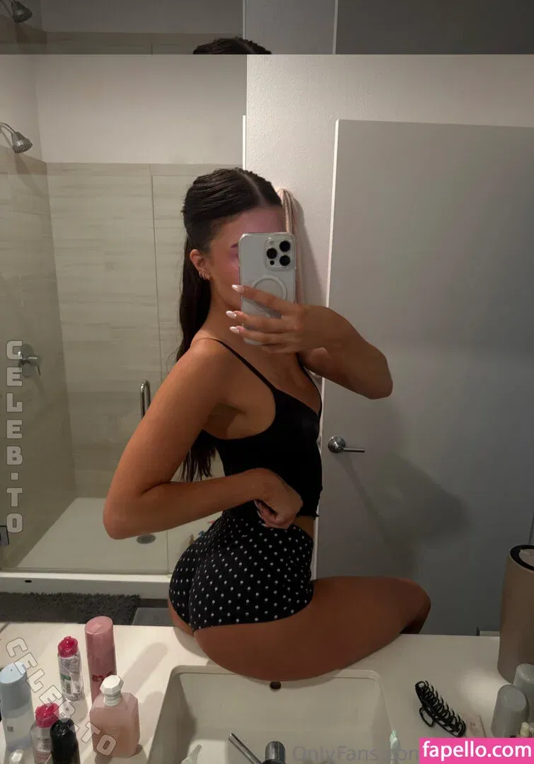 Ella Bleu Onlyfans Photo Gallery 