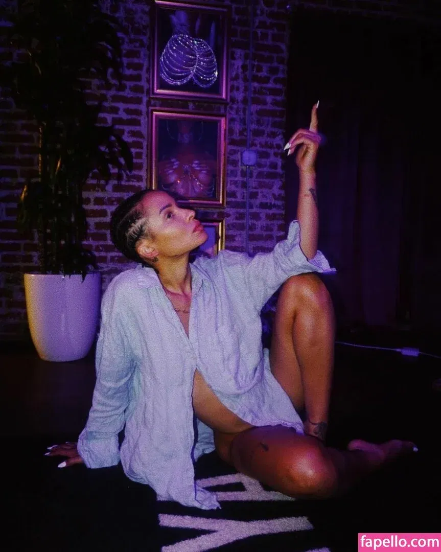 Tanaya Henry Onlyfans Photo Gallery 