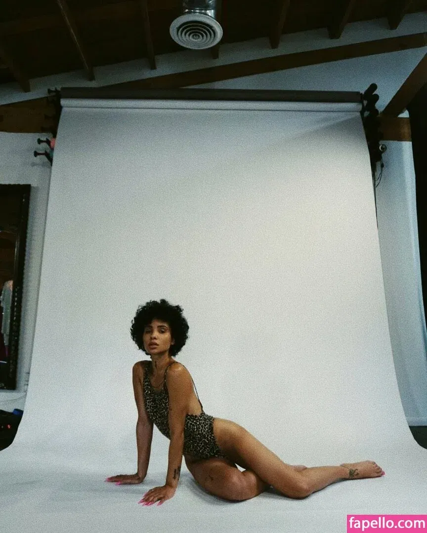 Tanaya Henry Onlyfans Photo Gallery 