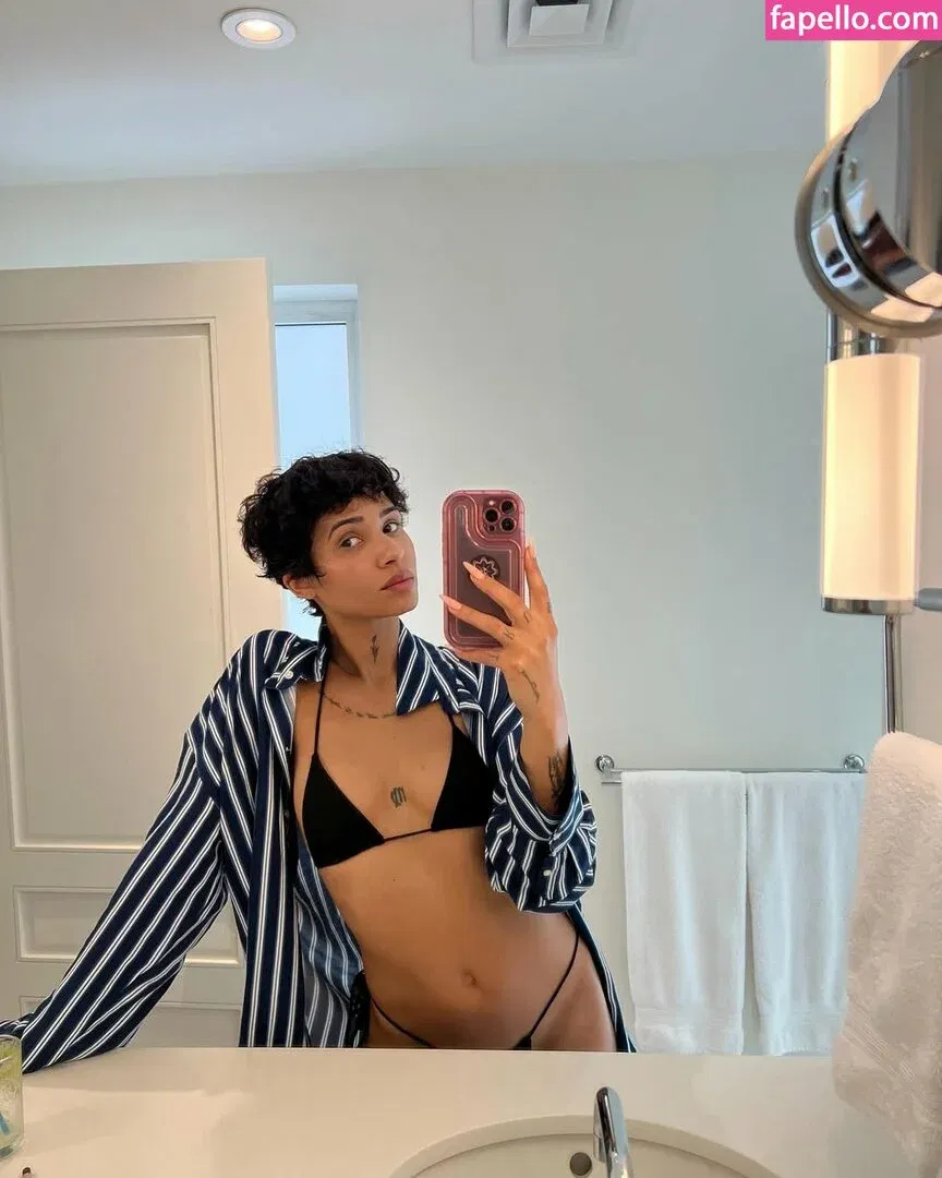 Tanaya Henry Onlyfans Photo Gallery 