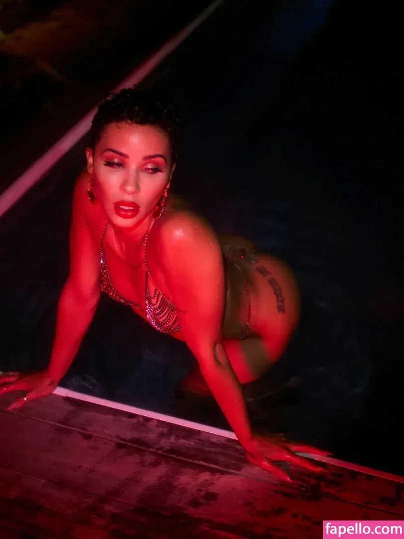 Tanaya Henry Onlyfans Photo Gallery 