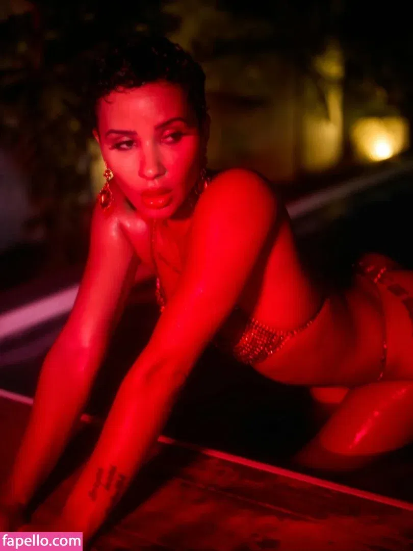 Tanaya Henry Onlyfans Photo Gallery 