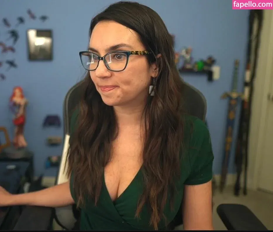 im_yo_asian_friend Onlyfans Photo Gallery 