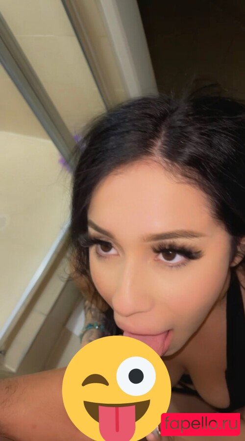 creammsodaa Onlyfans Photo Gallery 