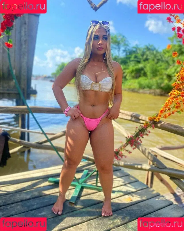 Ana Caroline Onlyfans Photo Gallery 
