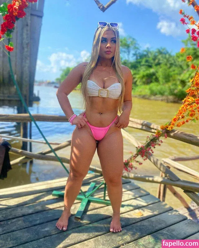 Ana Caroline Onlyfans Photo Gallery 