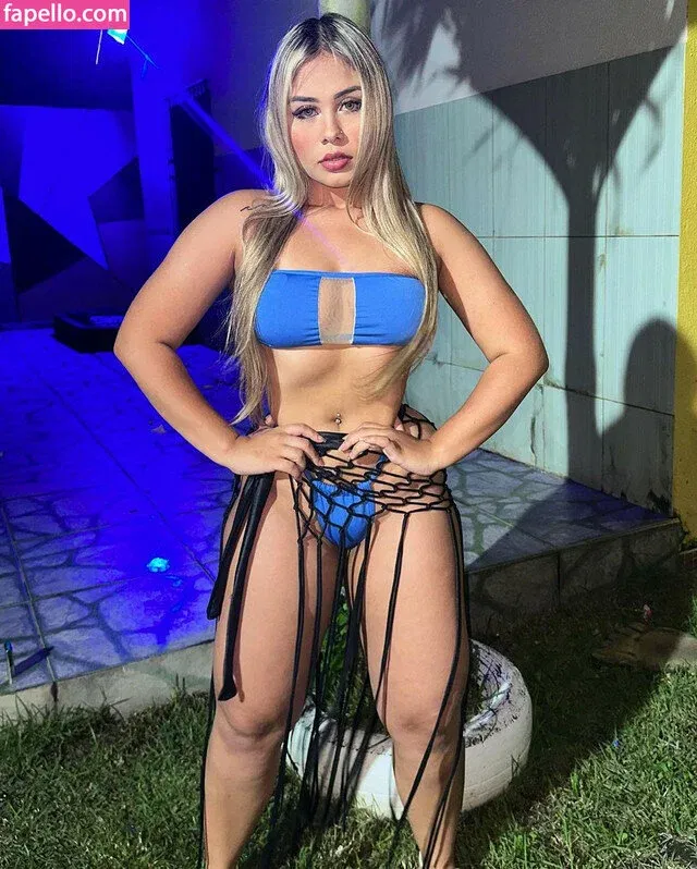 Ana Caroline Onlyfans Photo Gallery 