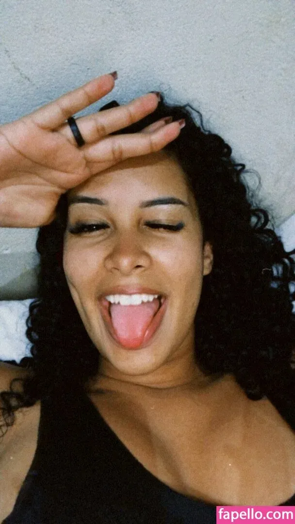 Ana Caroline Onlyfans Photo Gallery 