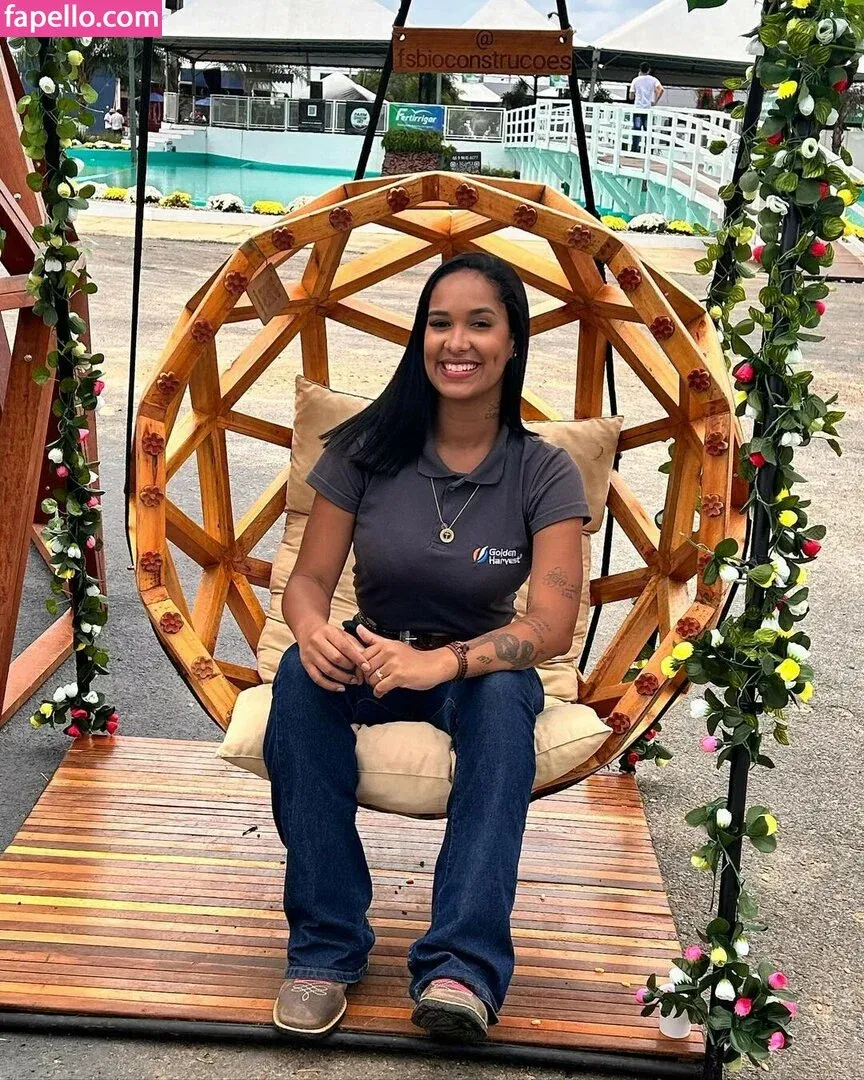 Ana Caroline Onlyfans Photo Gallery 