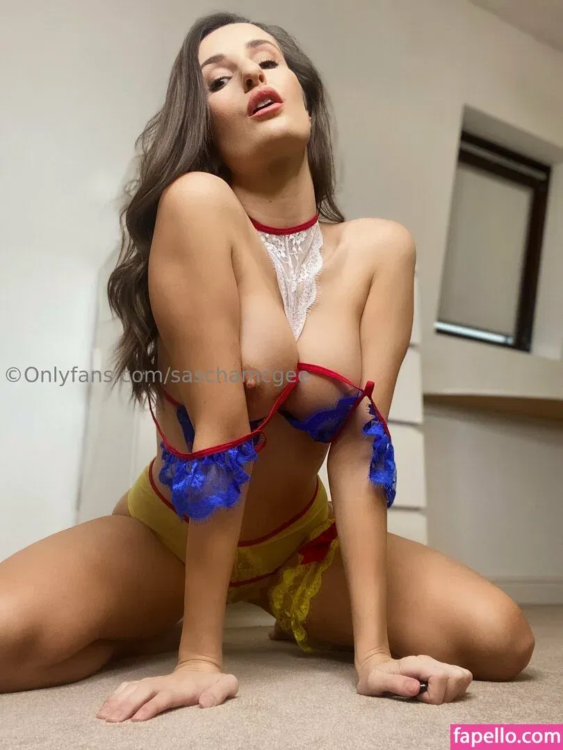 Sascha McGee Onlyfans Photo Gallery 