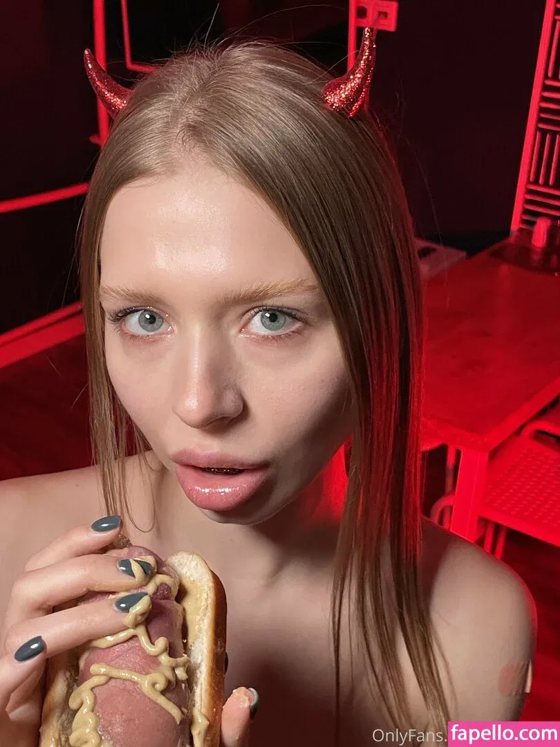 lickmypic Onlyfans Photo Gallery 