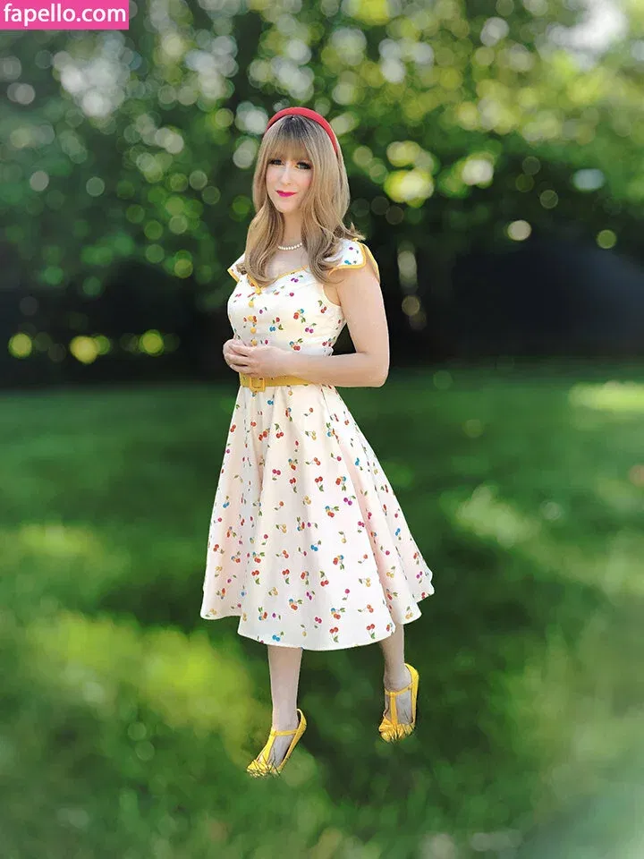 lorenia Onlyfans Photo Gallery 