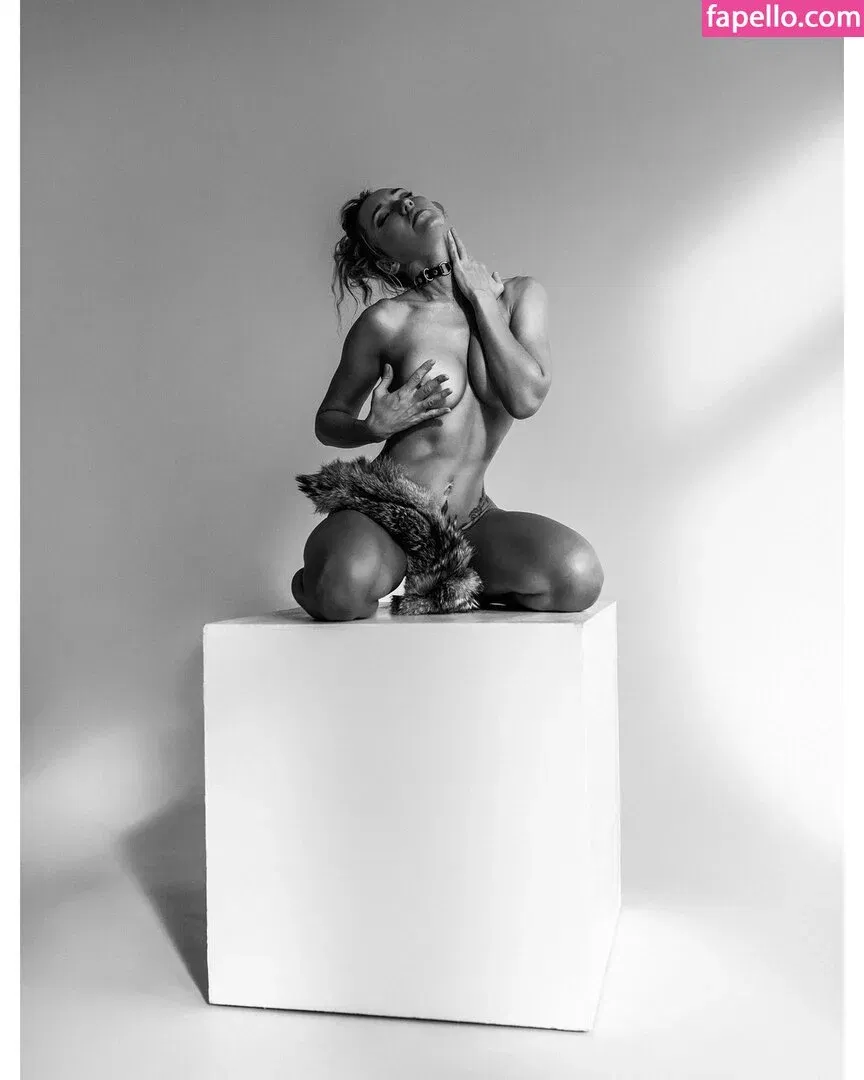 Ksusha Lioness Onlyfans Photo Gallery 