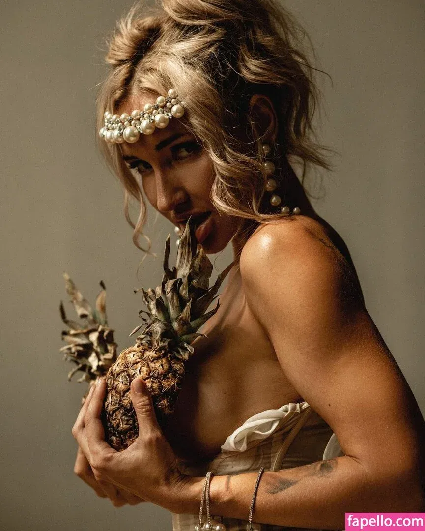 Ksusha Lioness Onlyfans Photo Gallery 