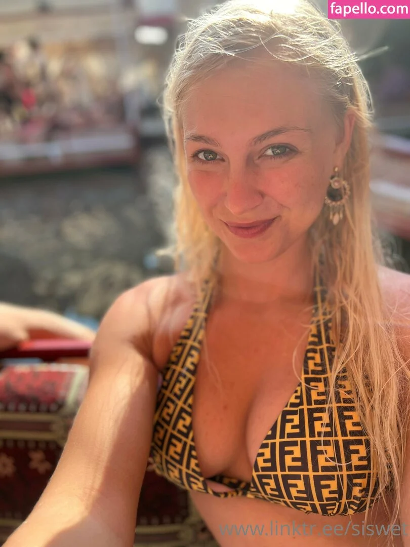 Siswet Onlyfans Photo Gallery 
