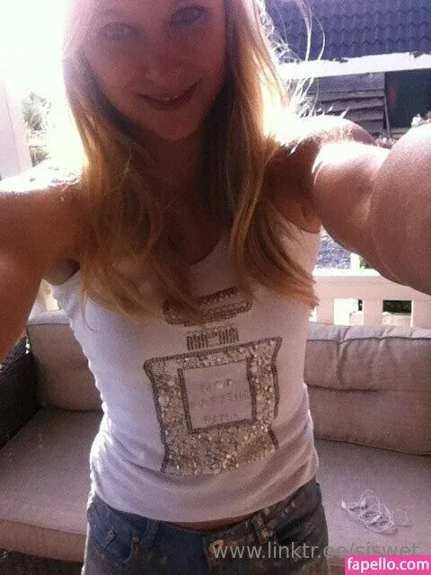 Siswet Onlyfans Photo Gallery 