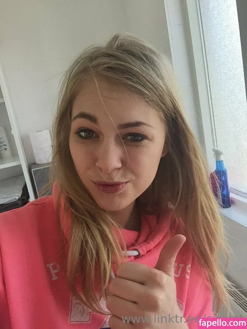 Siswet Onlyfans Photo Gallery 