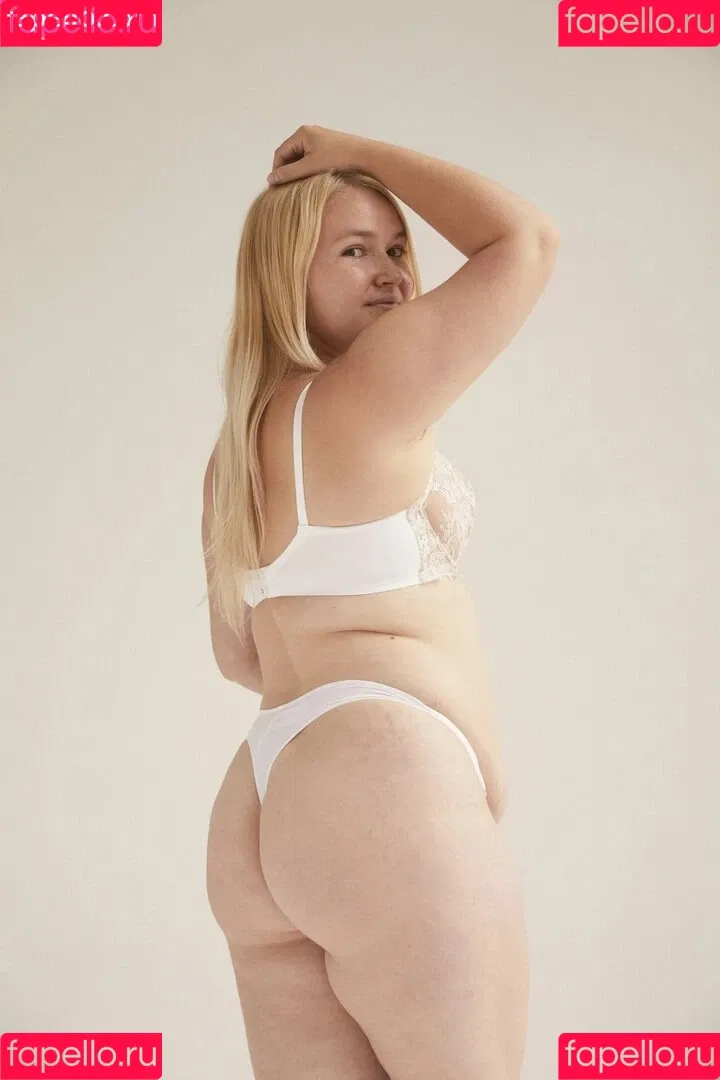 Melissa Suffield Onlyfans Photo Gallery 