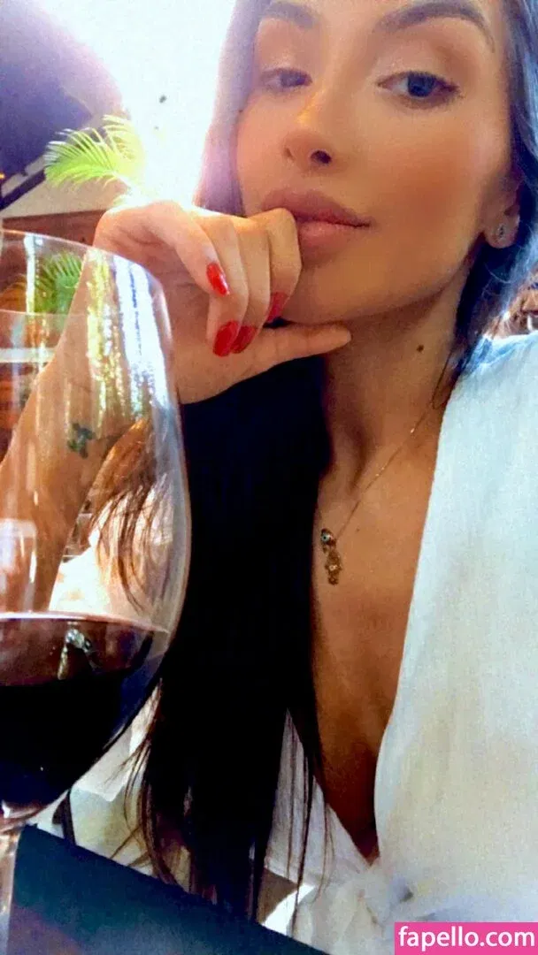 Alicia Drumolin Onlyfans Photo Gallery 