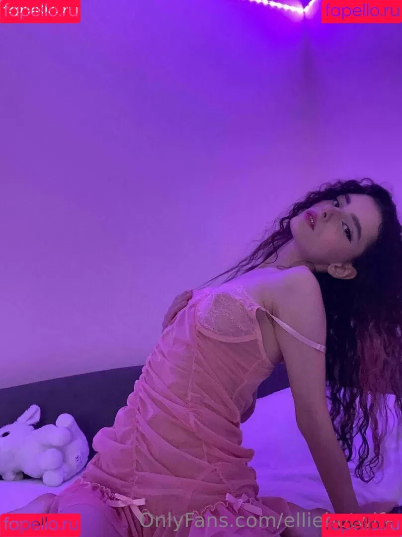 elliehotwife Onlyfans Photo Gallery 