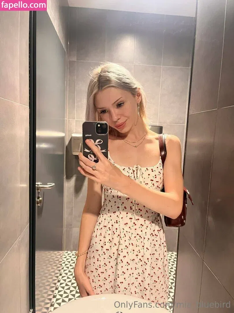 Mia_bluebird Onlyfans Photo Gallery 