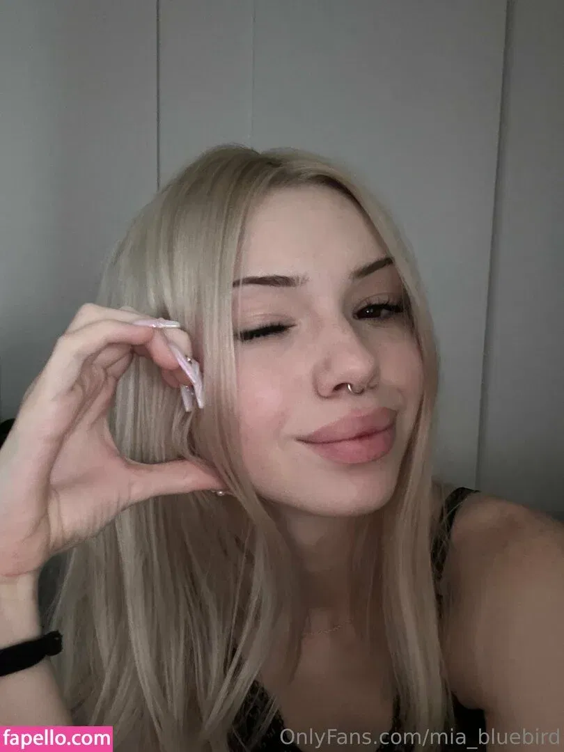 Mia_bluebird Onlyfans Photo Gallery 