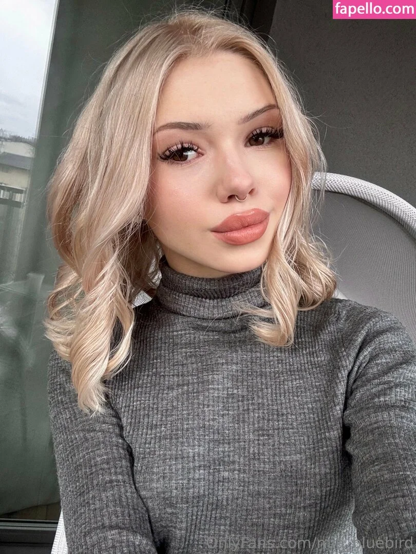 Mia_bluebird Onlyfans Photo Gallery 