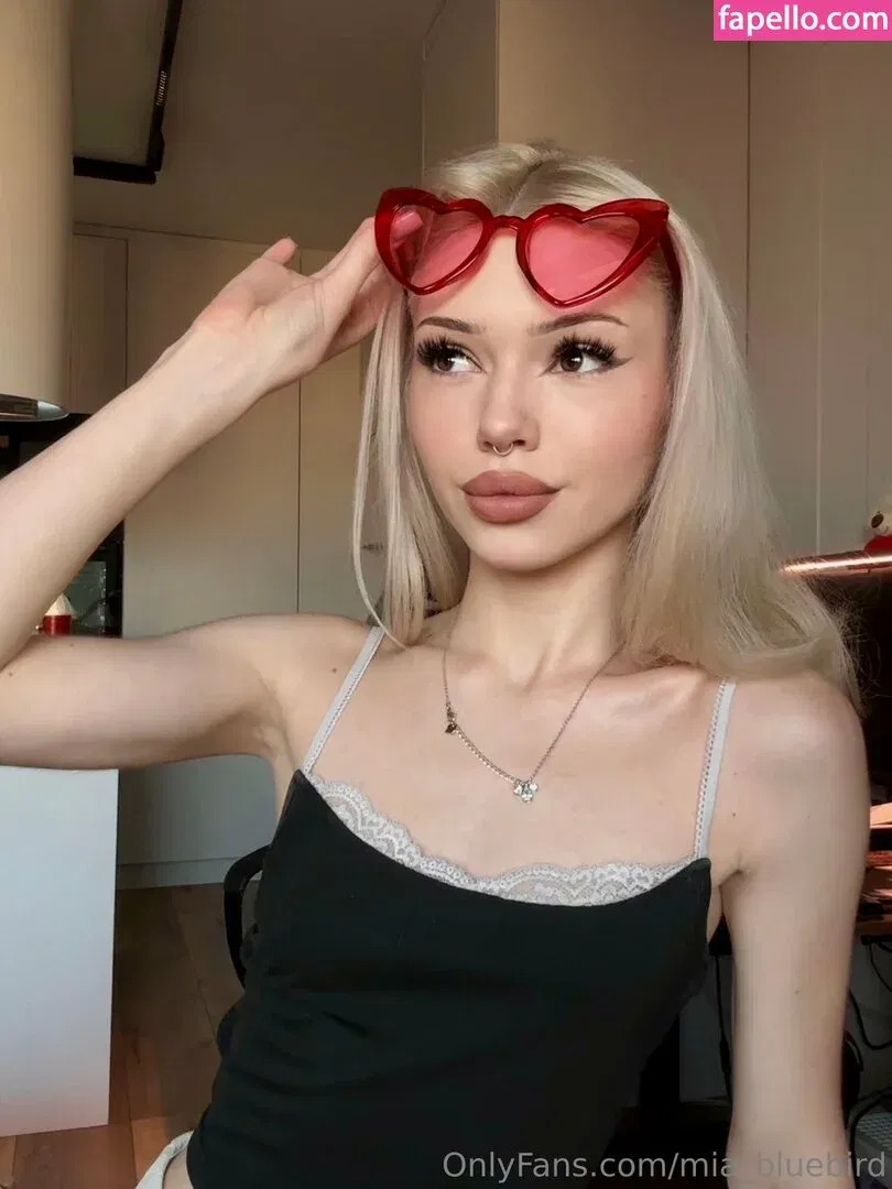 Mia_bluebird Onlyfans Photo Gallery 