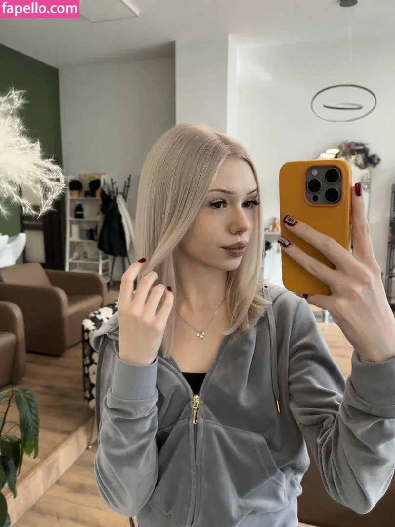 Mia_bluebird Onlyfans Photo Gallery 