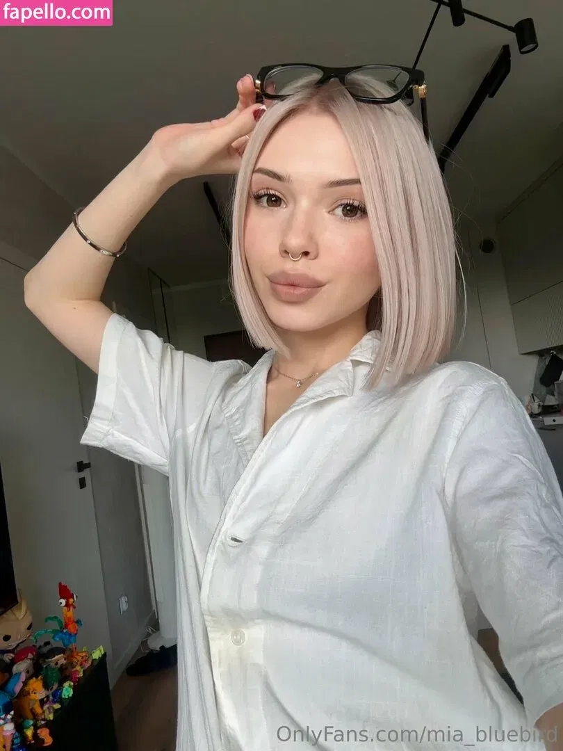Mia_bluebird Onlyfans Photo Gallery 